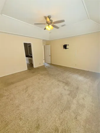 $2,800 | 611 Rolling Green Drive, Lakeway, TX 78734