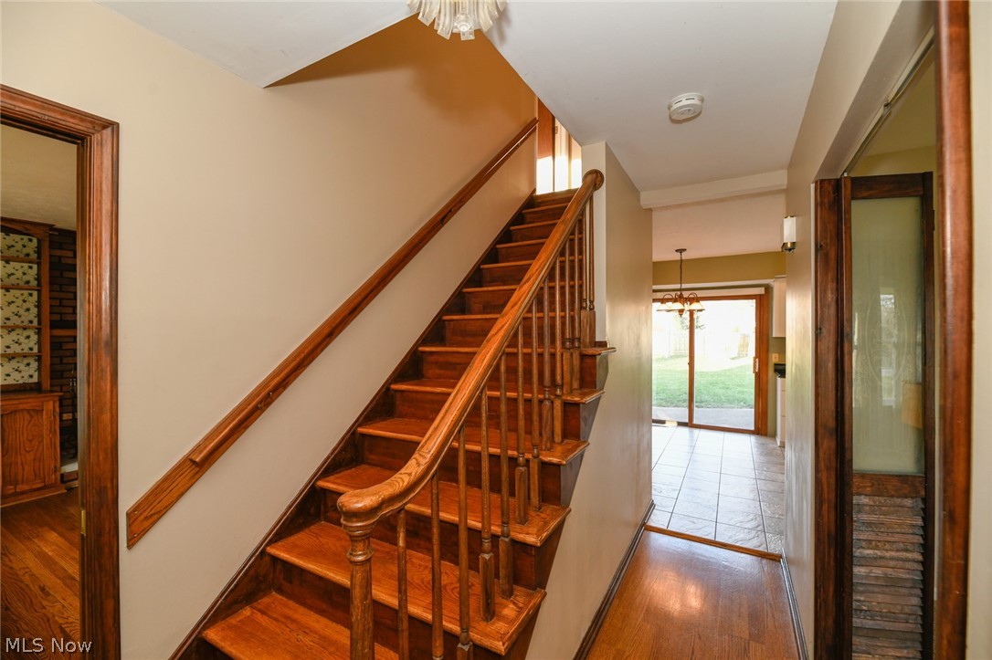 3203 Bancroft Road Akron, OH 44333 - Photo 2 of 27 Gallery Image 2