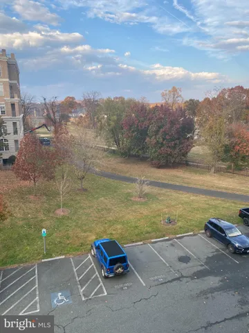 $2,500 | 820 Belmont Bay Drive, Unit 301, Woodbridge, VA 22191