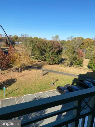 $2,500 | 820 Belmont Bay Drive, Unit 301, Woodbridge, VA 22191