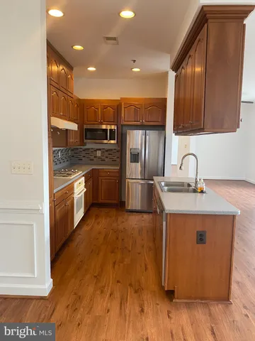 $2,500 | 820 Belmont Bay Drive, Unit 301, Woodbridge, VA 22191