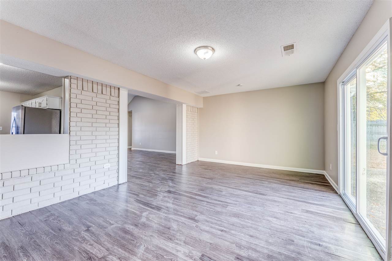 5373 Ragan Ridge Drive Memphis, TN 38141 - Photo 12 of 25 Gallery Image 12