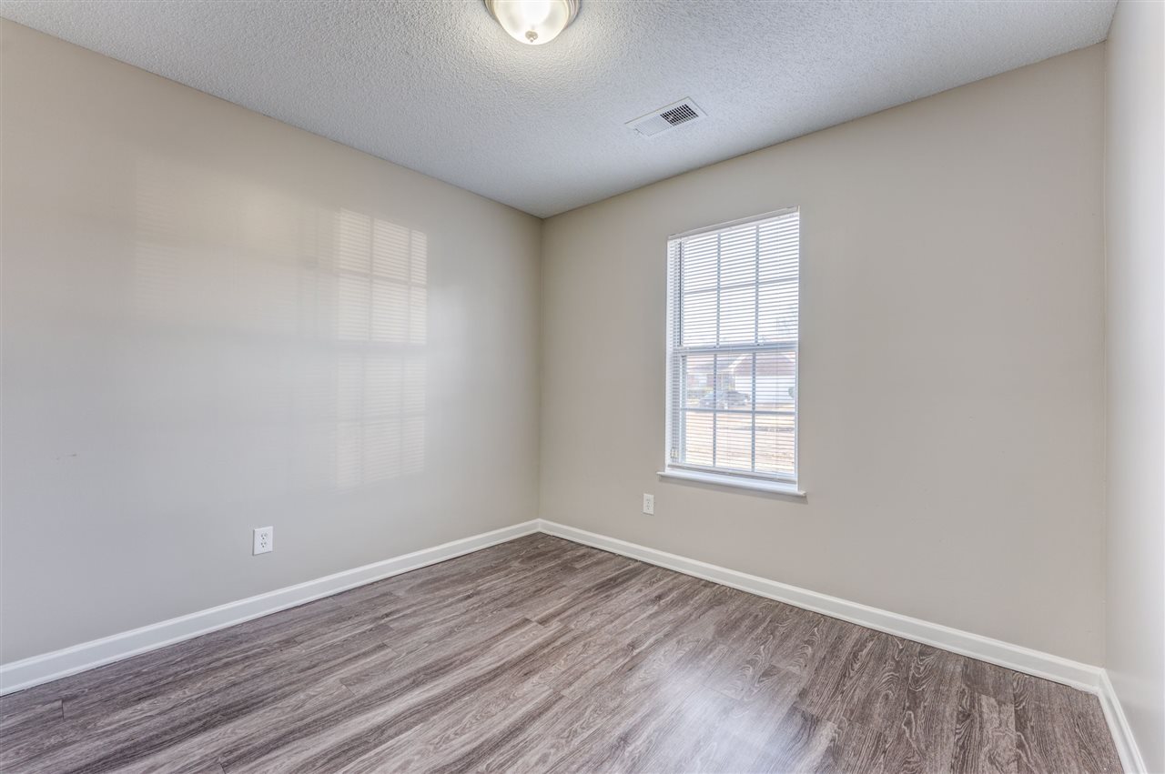 5373 Ragan Ridge Drive Memphis, TN 38141 - Photo 14 of 25 Gallery Image 14