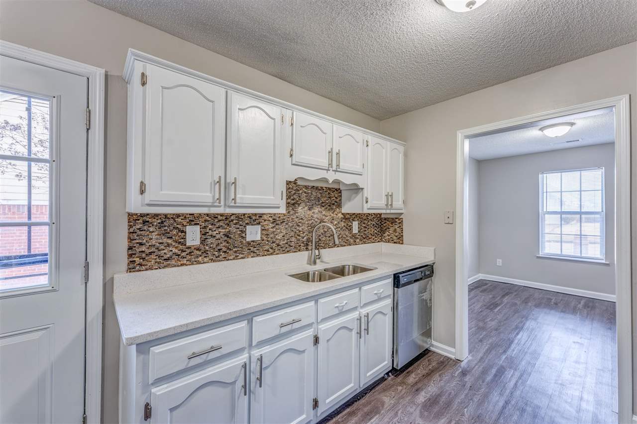 5373 Ragan Ridge Drive Memphis, TN 38141 - Photo 8 of 25 Gallery Image 8