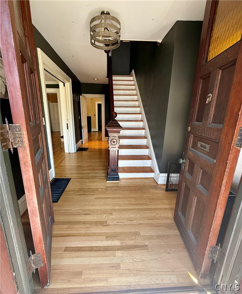 25 Grover Street Auburn, NY 13021 - Photo 3 of 19