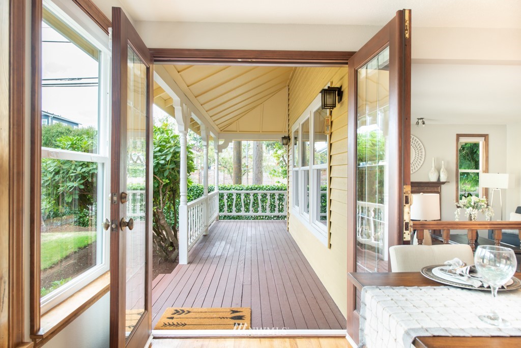 560 North 76th Street Seattle, WA 98103 - Photo 21 of 37 a view of balcony with wooden floor
