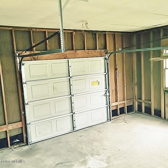 498 Peru Road Sneads Ferry, NC 28460 - Photo 16 of 18 garage
