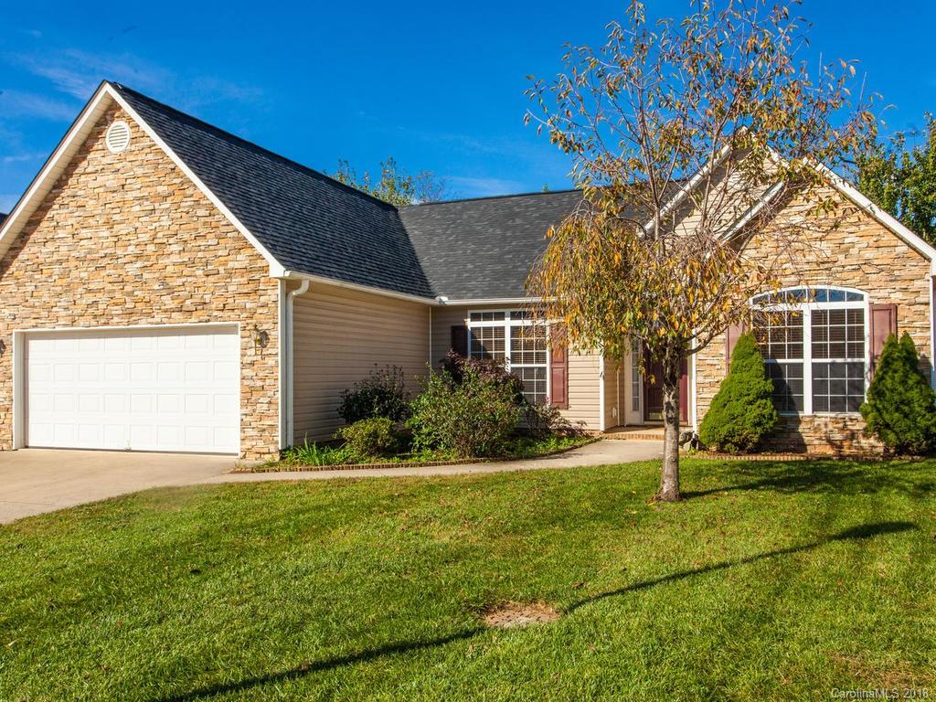 28 Summer Meadow Road Arden, NC 28704 - Photo 1 of 29 Gallery Image 1