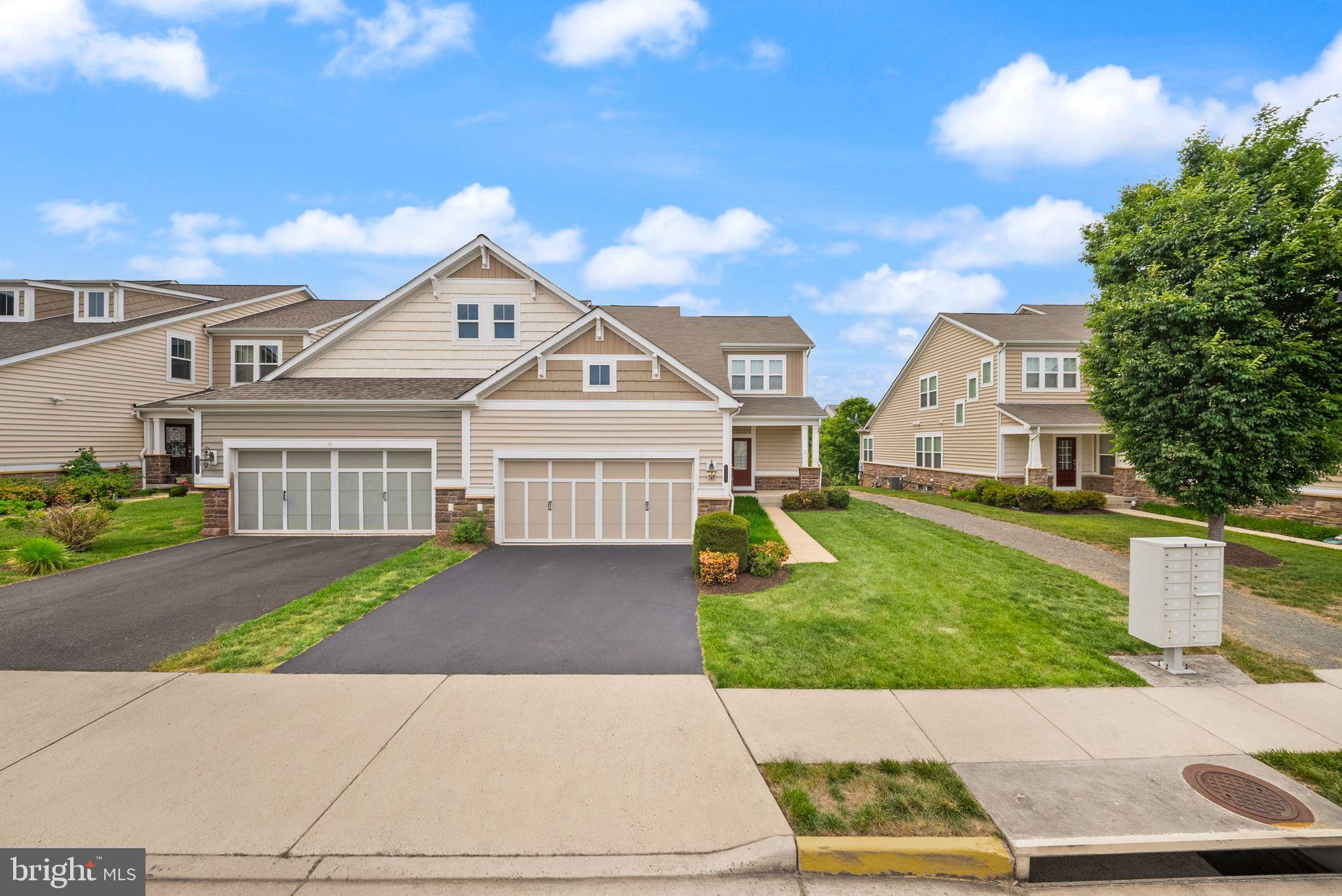23559 Christina Ridge Square Ashburn, VA 20148 - Photo 2 of 63