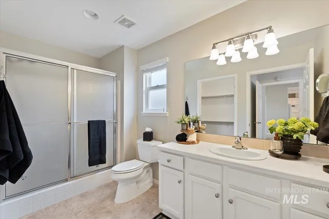 $362,500 | 1875 North Buena Vista Avenue, Meridian, ID 83646