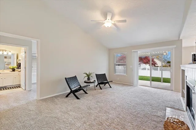 $362,500 | 1875 North Buena Vista Avenue, Meridian, ID 83646