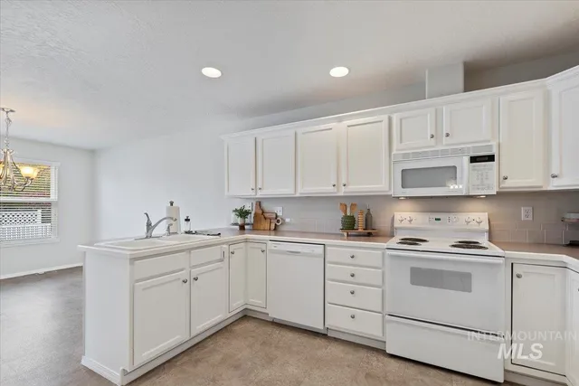 $362,500 | 1875 North Buena Vista Avenue, Meridian, ID 83646