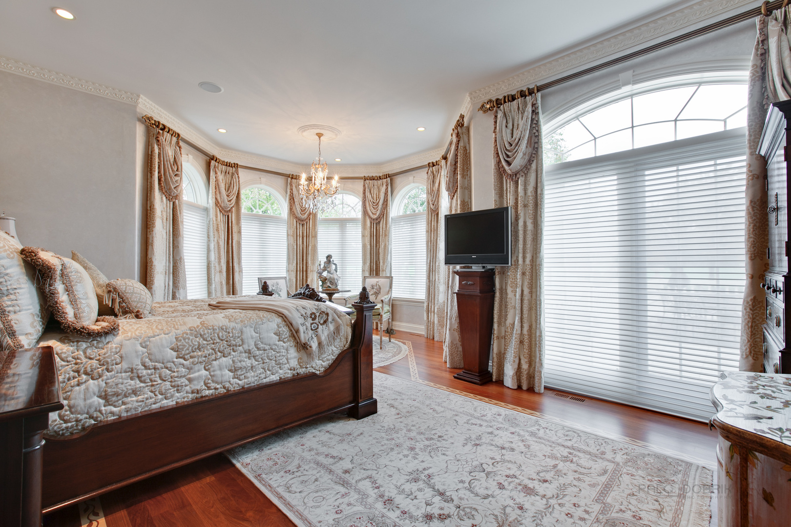 7 Broadley's Court Bannockburn, IL 60015 - Photo 20 of 45