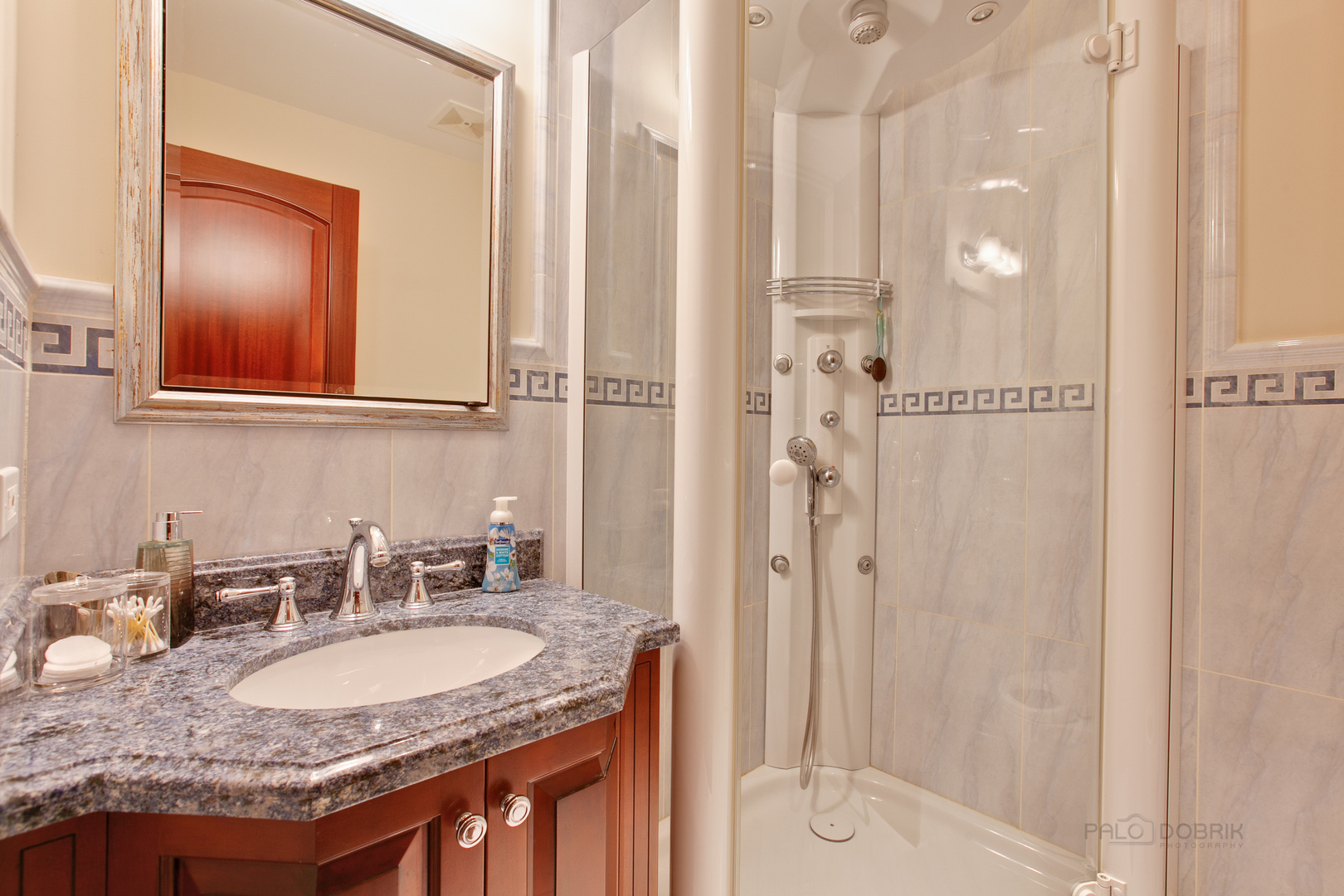 7 Broadley's Court Bannockburn, IL 60015 - Photo 28 of 45