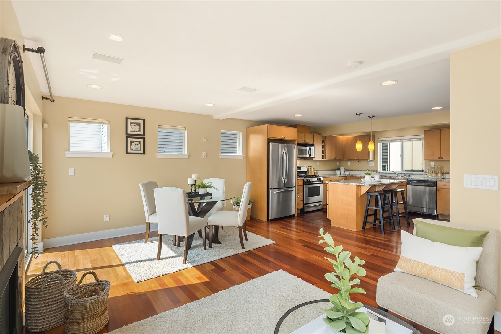 1144 North 93rd Street, Unit A Seattle, WA 98103 - Photo 4 of 22 Gallery Image 4