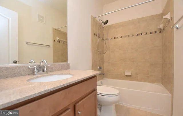 $2,750 | 42287 San Juan Terrace, Aldie, VA 20105