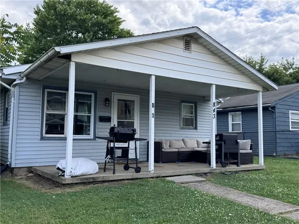 $76,000 | 843 Stambaugh Avenue, Sharon, PA 16146