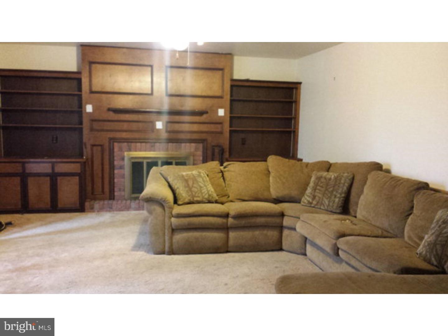 278 North Good Spring Road Hegins, PA 17938 - Photo 10 of 25 Living Room