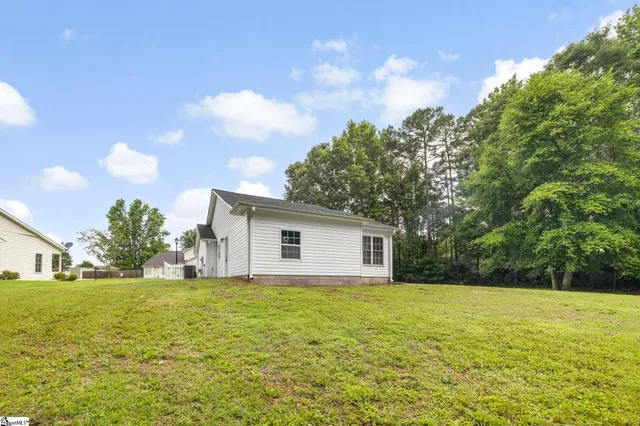$220,000 | 244 Wildwood Drive, Honea Path, SC 29654