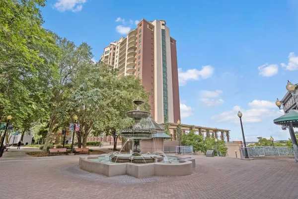$299,000 | 300 South Duval Street, Unit 812, Tallahassee, FL 32301