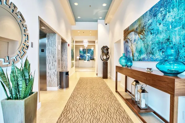 $299,000 | 300 South Duval Street, Unit 812, Tallahassee, FL 32301