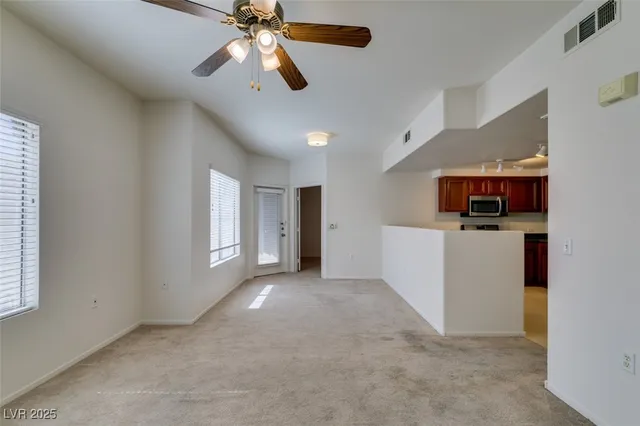 $1,400 | 10245 South Maryland Parkway, Unit 133, Las Vegas, NV 89183