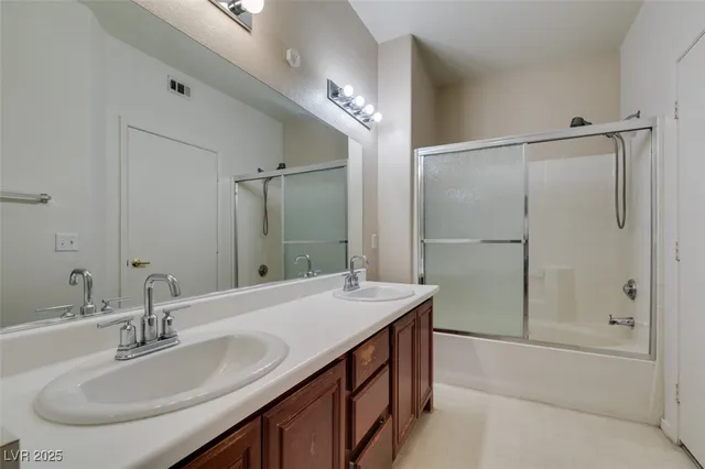 $1,400 | 10245 South Maryland Parkway, Unit 133, Las Vegas, NV 89183