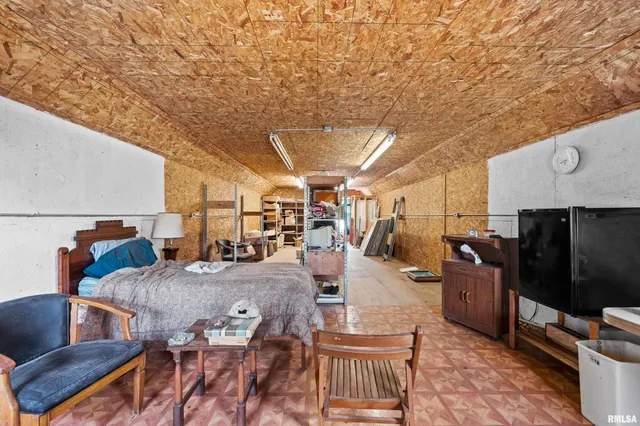 $88,000 | 242 South State Avenue, Hampton, IL 61256