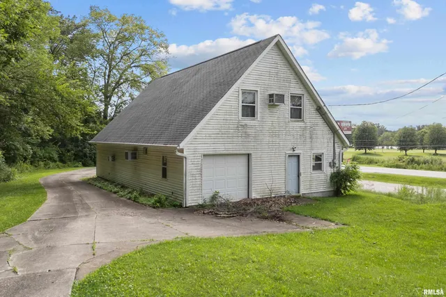 $88,000 | 242 South State Avenue, Hampton, IL 61256