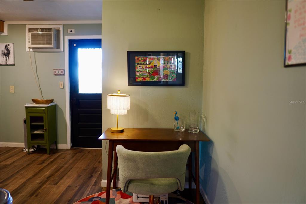12895 Northwest Gainesville Road Reddick, FL 32686 - Photo 41 of 51 a bathroom with a sink and a mirror