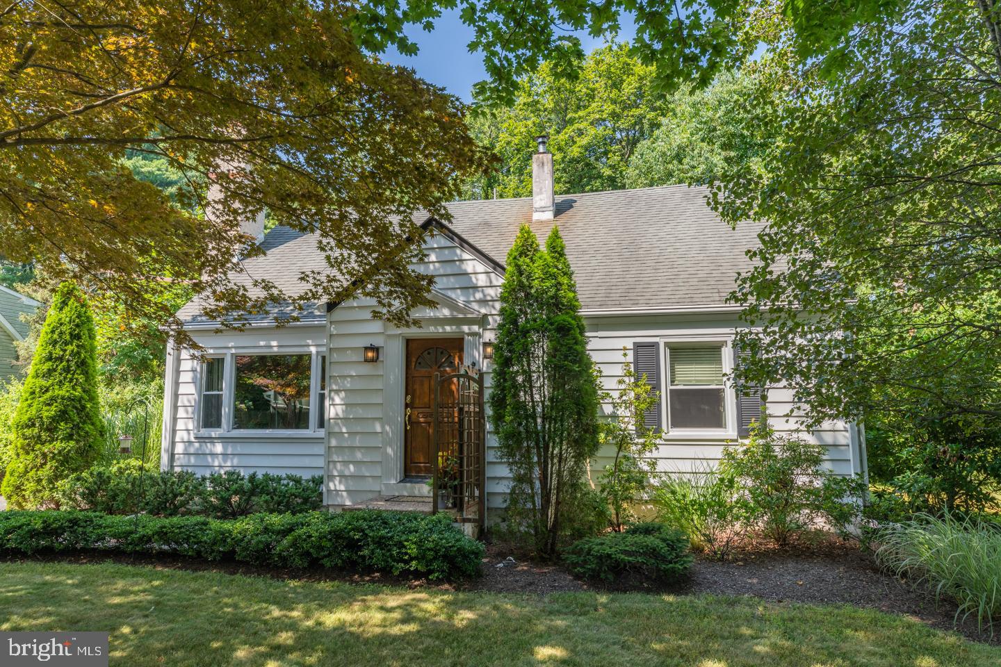 849 Sandy Run Road Yardley, PA 19067 - Photo 1 of 23 Gallery Image 1