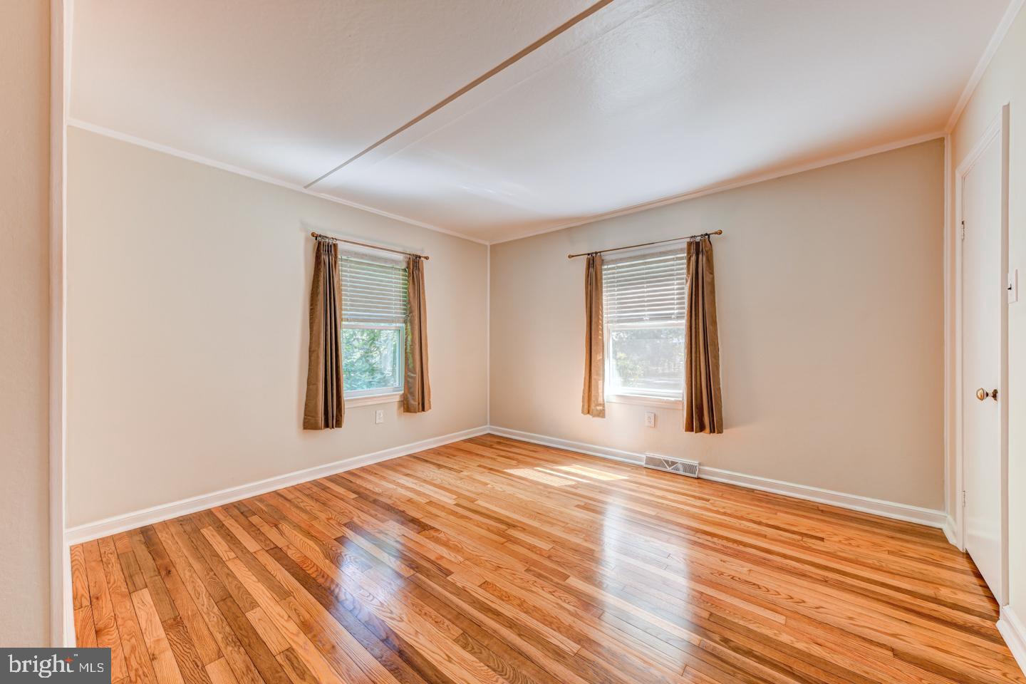 849 Sandy Run Road Yardley, PA 19067 - Photo 8 of 23 Gallery Image 8