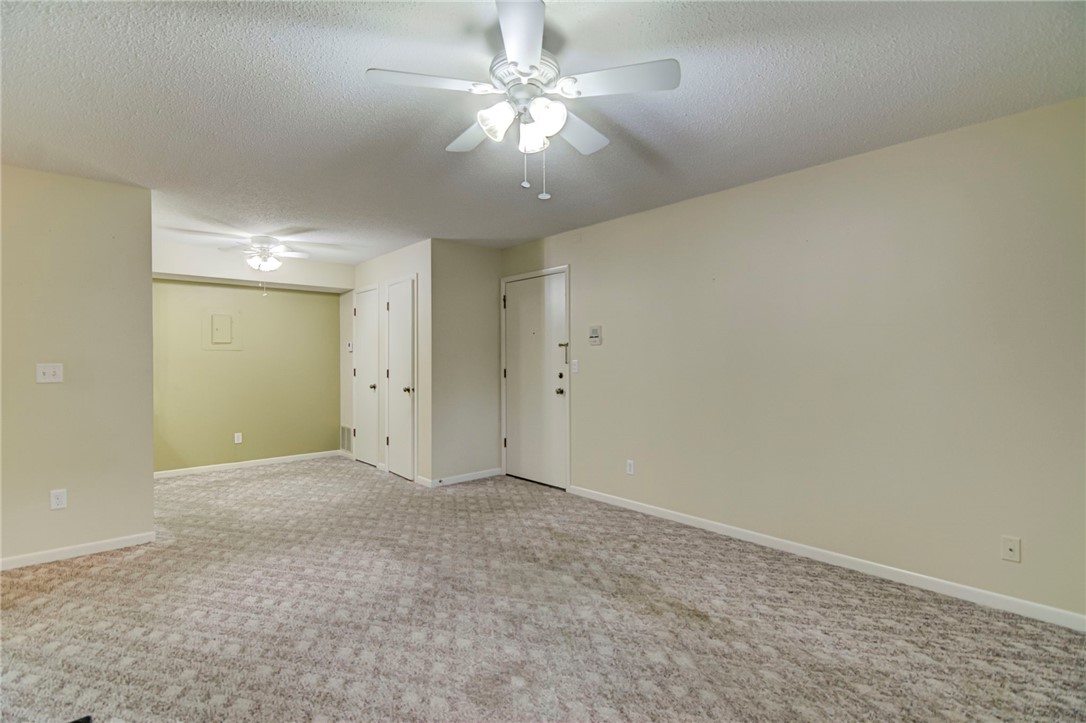 427 Woodside Trail, Unit 13 Decatur, IL 62521 - Photo 2 of 14 Gallery Image 2