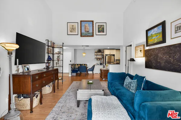 $3,695 | 8300 Manitoba Street, Unit 314, Playa del Rey, CA 90293