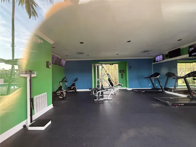 $2,050 | 10773 Cleary Boulevard, Unit 104, Plantation, FL 33324