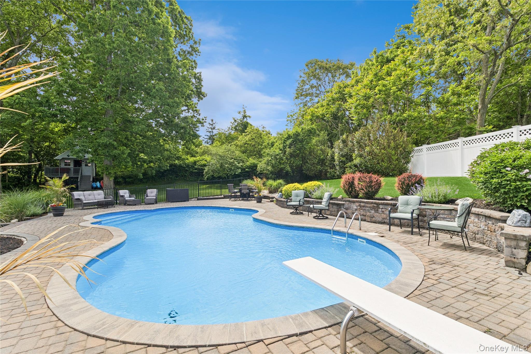 42 Adelia Path Riverhead, NY 11901 - Photo 17 of 30 Pool