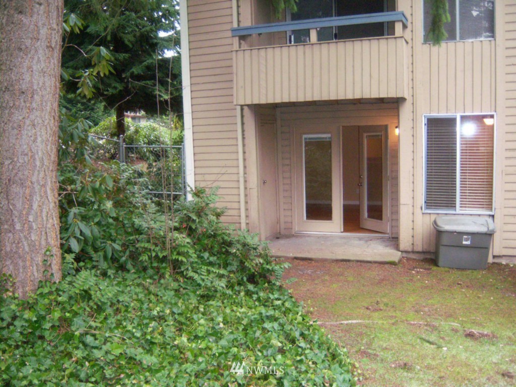 17536 149th Avenue Southeast, Unit O 6 Renton, WA 98058 - Photo 14 of 15