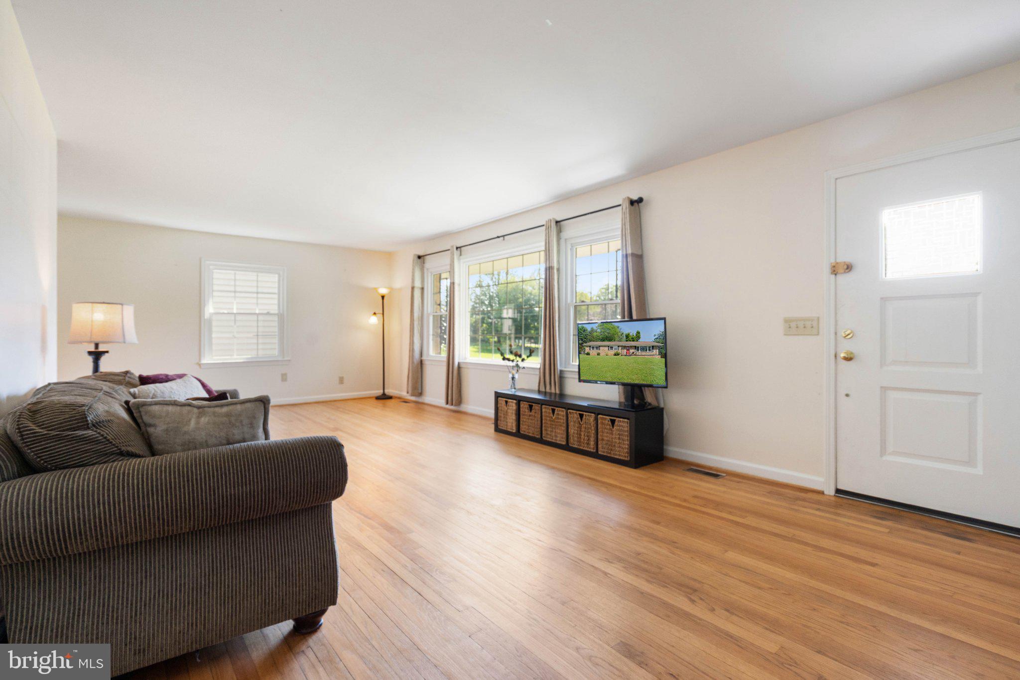 131 Moser Road Warrenton, VA 20186 - Photo 2 of 31 Living room with a view.