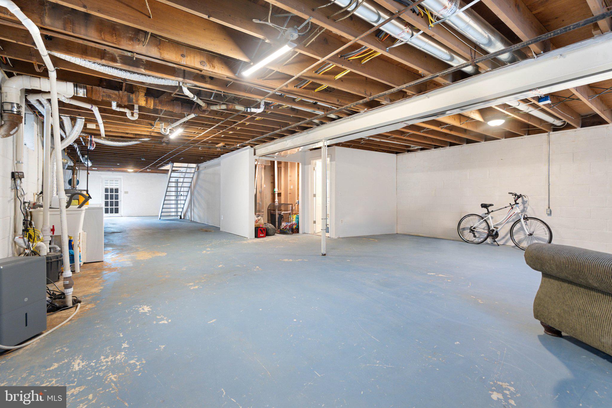 131 Moser Road Warrenton, VA 20186 - Photo 27 of 31 Basement is a blank slate waiting to be customized