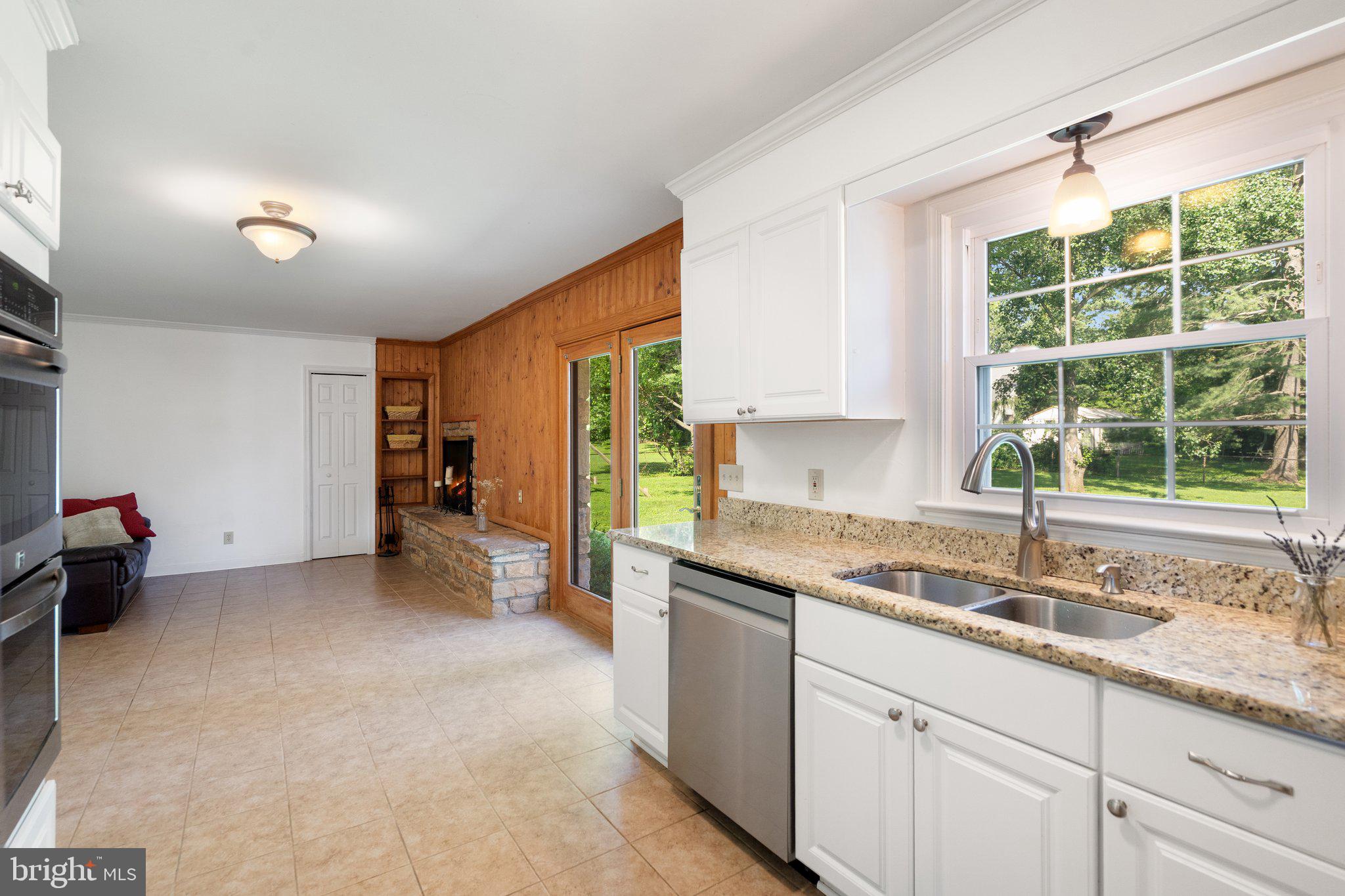 131 Moser Road Warrenton, VA 20186 - Photo 10 of 31 Gallery Image 10