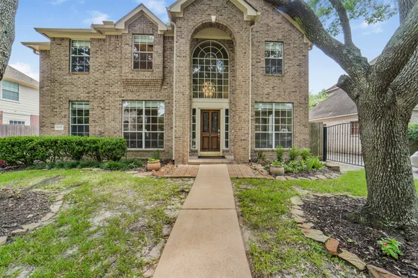$395,000 | 14958 Royal Birkdale Street, Houston, TX 77095