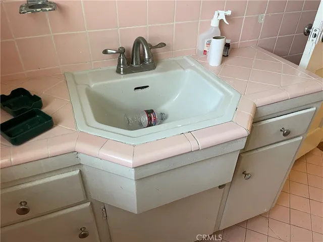 $349,000 | 15 Cerritos Avenue, Long Beach, CA 90802