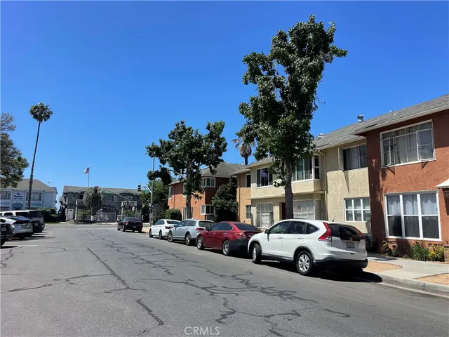 $349,000 | 15 Cerritos Avenue, Long Beach, CA 90802