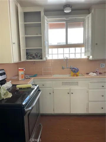 $349,000 | 15 Cerritos Avenue, Long Beach, CA 90802