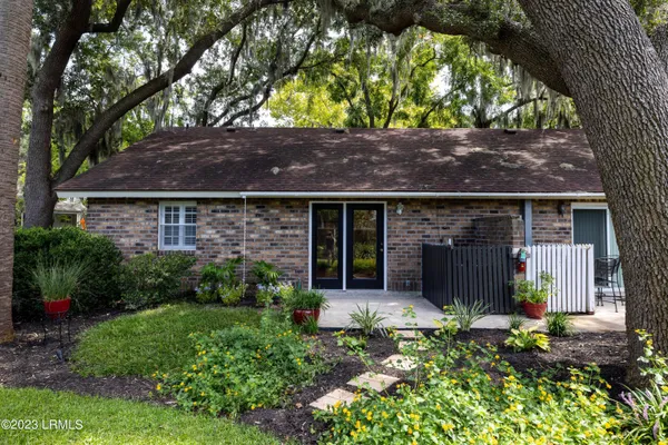 $2,500 | 502 New Street, Beaufort, SC 29902