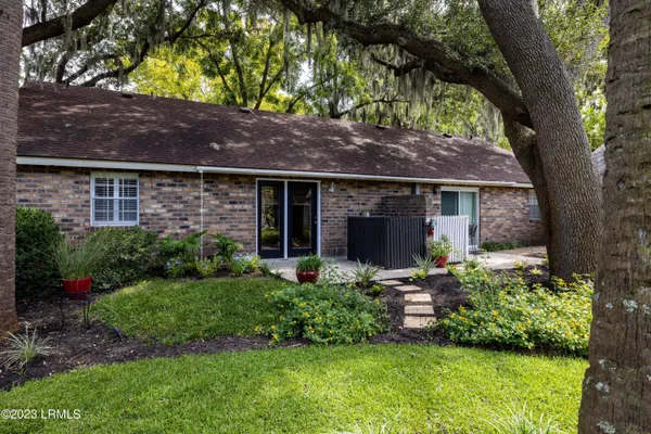 $2,500 | 502 New Street, Beaufort, SC 29902