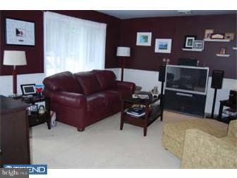 230 Yorkshire Road Fairless Hills, PA 19030 - Photo 2 of 9 Living Room