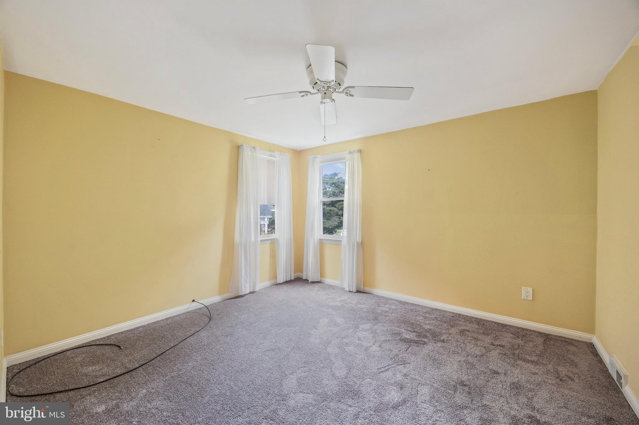 264 Hawthorne Road Morton, PA 19070 - Photo 13 of 32 Bedroom # 2 w/Ceiling Fan