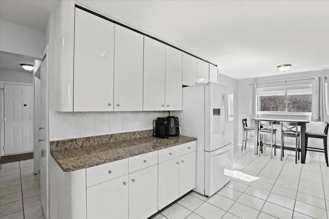 $2,300 | 29945 Everett Street, Southfield, MI 48076