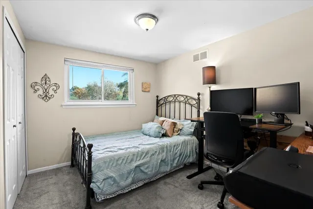 $2,300 | 29945 Everett Street, Southfield, MI 48076